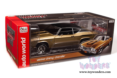 Auto World American Muscle - Yenko&reg; Chevy&reg; Chevelle&reg; Hardtop  (1969, 1/18 scale diecast model car, Olympic Gold) AMM1206
