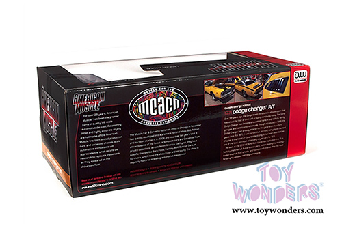Auto World - American Muscle Dodge Charger R/T Hardtop Muscle Car & Corvette Nationals (MCACN) (1971, 1/18 scale diecast model car, Butterscotch Orange/Black) AMM1210