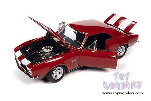 Auto World American Muscle - Nickey&reg; Chevrolet&reg; Camaro&reg; Z/28 Hardtop Muscle Car & Corvette Nationals (MCACN) (1967, 1/18 scale diecast model car, Bolero Red) AMM1228