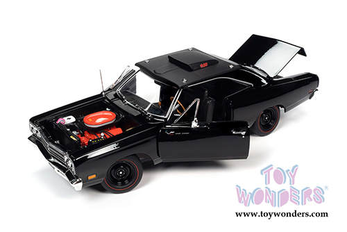 Auto World - American Muscle - Plymouth Road Runner Hardtop Muscle Car & Corvette Nationals (MCACN) (1969.5, 1/18 scale diecast model car, Black Velvet) AMM1232