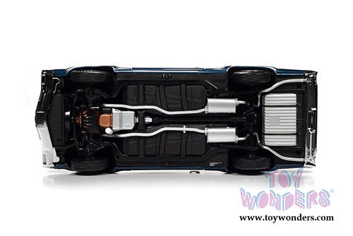 Auto World American Muscle - Oldsmobile&reg; 442 W-30 Coupe Muscle Car & Corvette Nationals (MCACN) (1969, 1/18 scale diecast model car, Trophy Blue/White) AMM1235