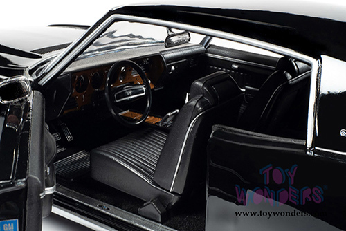 Auto World - American Muscle | Chevrolet&reg; Monte Carlo SS 454 Hardtop Class of '70 50th Anniversary (1970, 1/18 scale diecast model car, Tuxedo Black) AMM1237