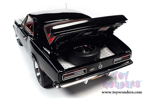 Auto World - American Muscle 30th Anniversary | Yenko® Chevrolet® Camaro® SS 427 Hardtop (1967, 1/18 scale diecast model car, Tuxedo Black) AMM1247
