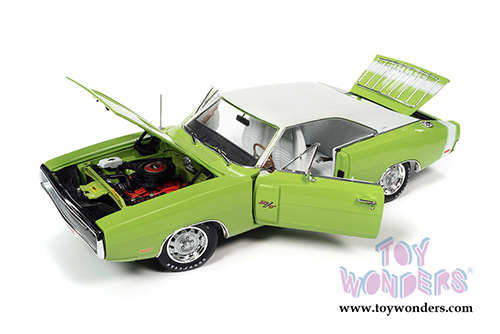 Auto World - American Muscle 30th Anniversary | Dodge Charger Hardtop (1970, 1/18 scale diecast model car, FJ5 Sublime Green) AMM1249