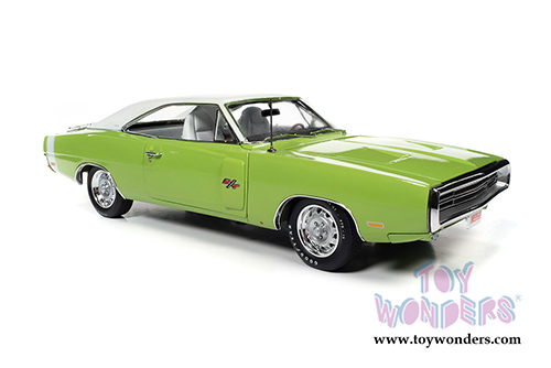 Auto World - American Muscle 30th Anniversary | Dodge Charger Hardtop (1970, 1/18 scale diecast model car, FJ5 Sublime Green) AMM1249