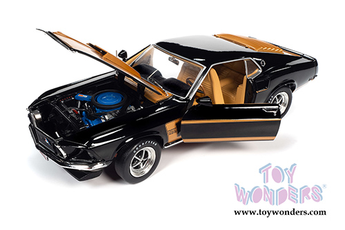 Auto World - American Muscle 30th Anniversary | Ford Mustang Boss 429 Fastback Hardtop (1969, 1/18 scale diecast model car, Raven Black/Gold) AMM1251