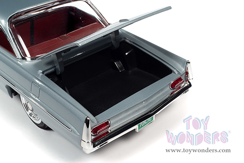 Auto World - American Muscle 30th Anniversary | Pontiac&reg; Catalina&trade; Hardtop (1961, 1/18 scale diecast model car, Richmond Gray) AMM1254