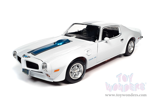 Auto World - American Muscle 30th Anniversary | Pontiac&reg; Firebird&reg; T/A Trans Am Class of '71 (1971, 1/18 scale diecast model car, Cameo White) AMM1267