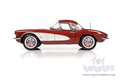 Auto World American Muscle - Chevrolet&reg; Corvette&reg; Convertible (1961, 1/18 scale diecast model car, Honduras Maroon/Ermine White Cove) AMM1281