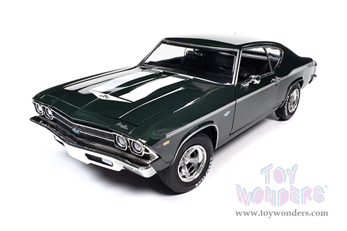 Auto World - American Muscle | Yenko&reg; Chevrolet&reg; Chevelle&trade; Hardtop (1969, 1/18 scale diecast model car, Fathom Green with white stripes) AMM1283
