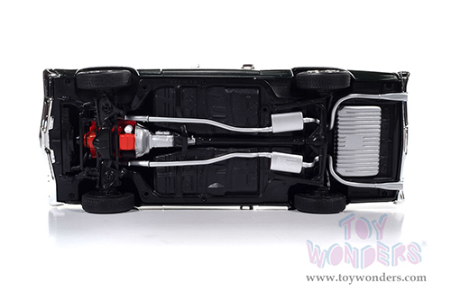 Auto World - American Muscle | Yenko&reg; Chevrolet&reg; Chevelle&trade; Hardtop (1969, 1/18 scale diecast model car, Fathom Green with white stripes) AMM1283