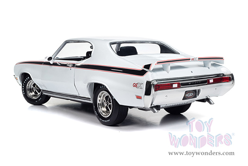 Auto World American Muscle - Buick® GSX™ Hardtop Muscle Car & Corvette Nationals (MCACN) (1970, 1/18 scale diecast model car, Apollo White) AMM1322 MAP: $99.99