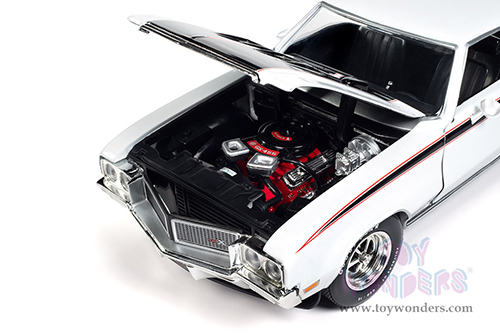 Auto World American Muscle - Buick® GSX™ Hardtop Muscle Car & Corvette Nationals (MCACN) (1970, 1/18 scale diecast model car, Apollo White) AMM1322 MAP: $99.99