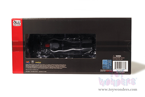 Auto World American Muscle - Chevrolet® Chevelle® SS™ Muscle Car & Corvette Nationals (MCACN) (1970, 1/18 scale diecast model car, Tricentennial Gold) AMM1332