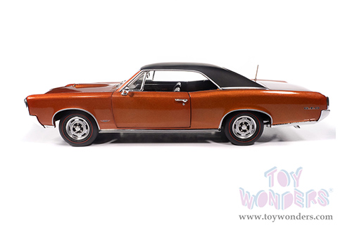 Auto World - Hemmings Muscle Machines | Pontiac® GTO™ Magazine Cover Car (July 2024) (1966, 1/18 scale diecast model car, Copper Blaze) AMM1346 MAP: $104.99