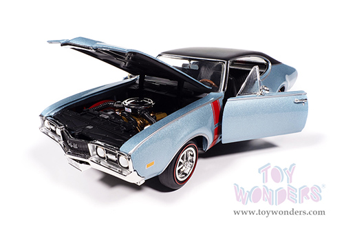 Auto World - Hemmings Motor News | Oldsmobile® 442™ W30 Holiday Coupe Magazine Cover Car (July 2023) (1968, 1/18 scale diecast model car, Teal Frost) AMM1350 MAP: $104.99