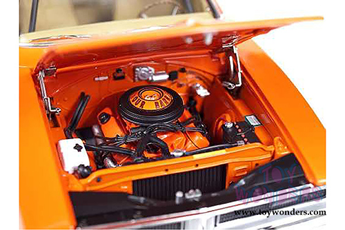 Auto World Silver Screen Machines - The Dukes of Hazzard General Lee Dodge Charger #01 (1969, 1/18 scale diecast model car, Orange) AMM964/6