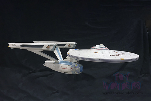 AMT - Model Kit | Star Trek U.S.S. Enterprise NCC-1701 Refit Starship (1/537 scale Plastic model Kit) AMT1080/06