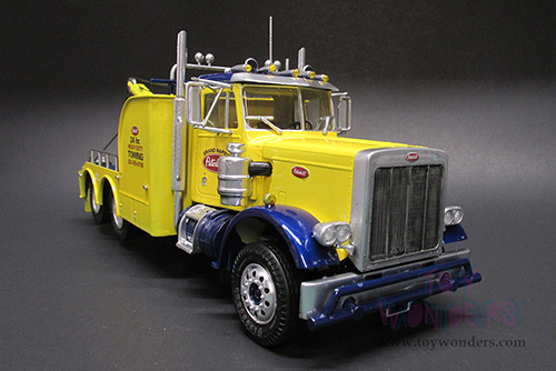 AMT - Model Kit | Peterbilt&reg; Wrecker Tow Truck (1/25 scale Plastic model Kit) AMT1133/06