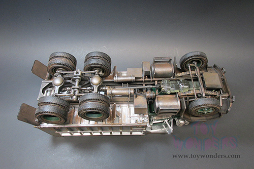 AMT - Model Kit | Autocar DC-9964B Dump Truck (1/25 scale Plastic model Kit) AMT1150/06