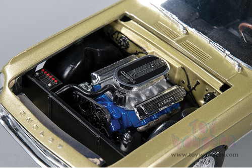 AMT - Model Kit | Shelby&reg; GT-500&reg; Hardtop (1968, 1/25 scale Plastic model Kit, Lime Gold) AMT634M/12