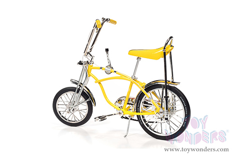 AMT - Schwinn&reg; Stik-Shift Sting-Ray&reg; "The Lemon Peeler&reg; Krate" Bicycle (1970, 1/6 scale diecast model bike, Yellow) AMTD005/12