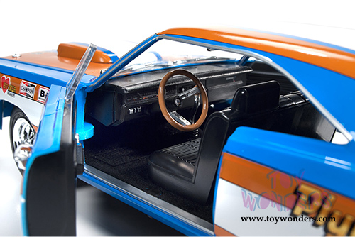 Auto World - Plymouth Road Runner Hard Top - Don Grotheer (1969, 1/18 scale diecast model car, Blue/Orange/White) AW220