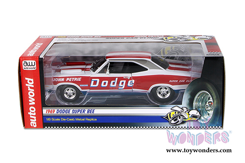 Auto World - Dodge Coronet Super Bee - John Petrie SS/E Car Clinic (1969, 1/18 scale diecast model car, White, red and blue stripes) AW222