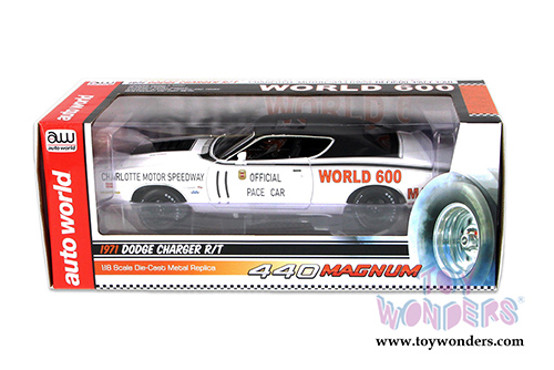 Auto World -  Dodge Charger R/T Hard Top - Charlotte Motor Speedway - World 600 Pace Car (1971, 1/18 scale diecast model car, White with Black) AW223