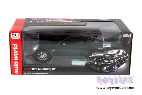 Auto World ERTL - Muscle Cars USA Ford Mustang GT Hard Top (2015, 1/18 scale diecast model car, Guard Green) AW225