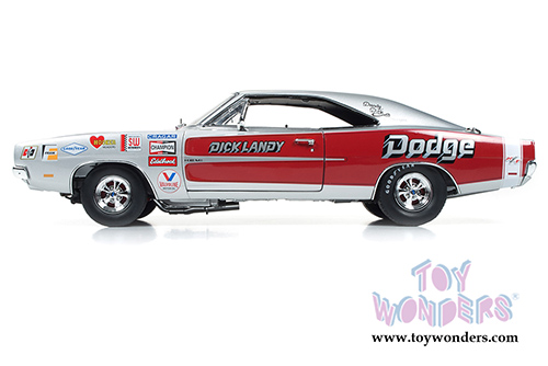 Auto World - Dodge Charger R/T Dick Landy Hard Top (1969, 1/18 scale diecast model car, Red/Blue/Gray) AW228