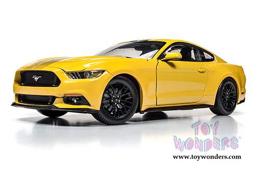 Auto World - Muscle Cars USA | Ford Mustang GT Hard Top (2016, 1/18 scale diecast model car, Yellow) AW229