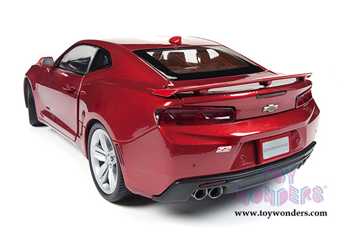Auto World - Muscle Cars USA |  Chevy&reg; Camaro&reg; SS&trade; Hardtop (2016, 1/18 scale diecast model car, Garnet Red) AW230