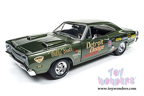 Auto World - Dodge Coronet Super Bee Hardtop (1969, 1/18 scale diecast model car, F8 Green) AW234