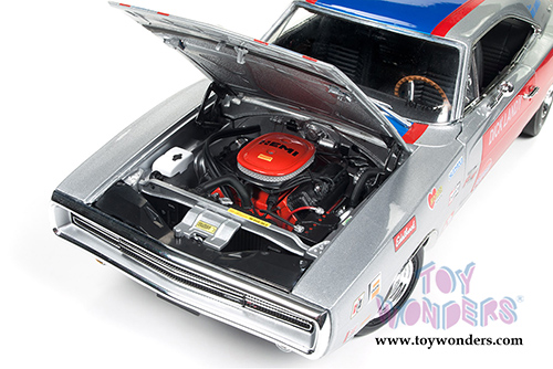 Auto World - Dodge Charger R/T - Dick Landy (1970, 1/18 scale diecast model car, Gray, red and blue stripes) AW238