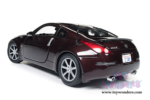 Auto World - Nissan 350 Coupe (2003, 1/18 scale diecast model car, Maroon) AW240