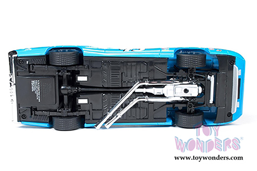 Auto World - Plymouth Superbird #43 Race Car (1970, 1/24 scale diecast model car, Light Blue) AW24002