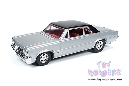 Auto World - Pontiac GTO Hardtop (1964, 1/24 scale diecast model car, Grey) AW24007