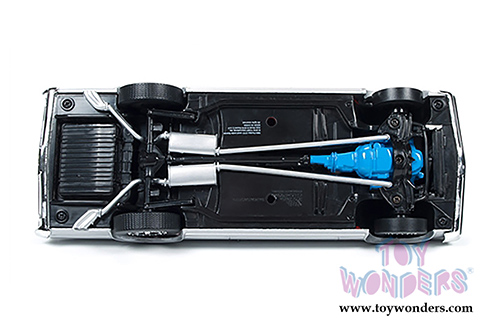 Auto World - Pontiac GTO Hardtop (1964, 1/24 scale diecast model car, Grey) AW24007