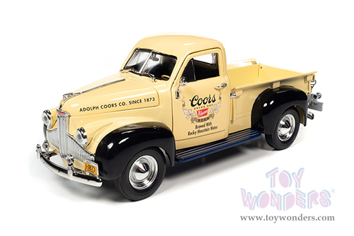 Auto World - Studebaker Pickup Truck - Coors Beer (1947, 1/24 scale diecast model car, Tan) AW24012