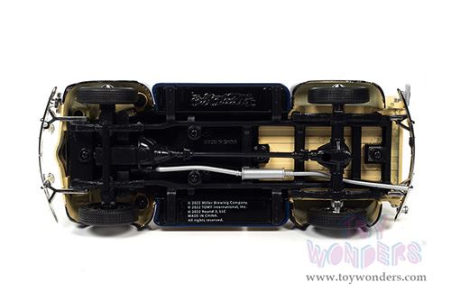 Auto World - Studebaker Pickup Truck - Coors Beer (1947, 1/24 scale diecast model car, Tan) AW24012