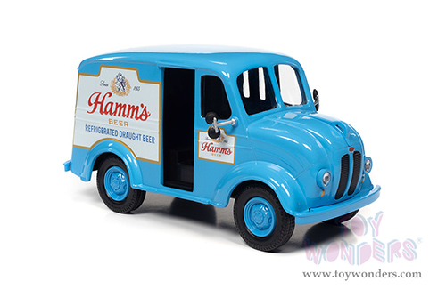 Auto World - Divco Delivery Truck - Hamm's Beer (1950, 1/24 scale diecast model car, Sky Blue) AW24013