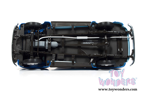 Auto World - Gulf® Oil Chevrolet® Panel Delivery Truck (1948, 1/18 scale diecast model car, Light Blue/Orange) AW250