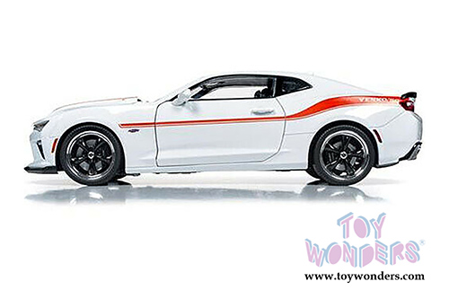 Auto World Muscle Cars USA | Yenko&reg; Stage II Chevrolet&reg; Camaro&reg; Hardtop (2018, 1/18 scale diecast model car, White) AW255