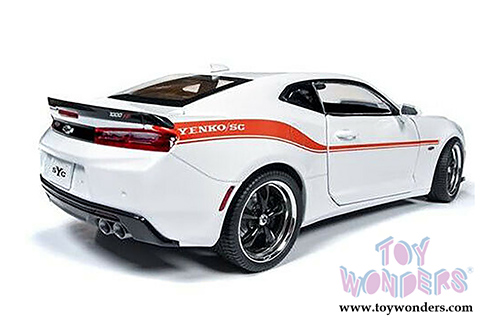 Auto World Muscle Cars USA | Yenko&reg; Stage II Chevrolet&reg; Camaro&reg; Hardtop (2018, 1/18 scale diecast model car, White) AW255
