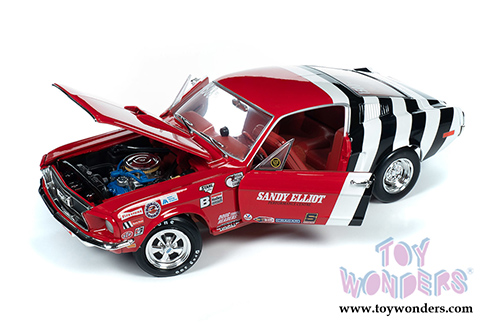 Auto World - American Muscle | Ford Mustang Cobra Jet Super Stock - Sandy Elliot (1968, 1/18 scale diecast model car, Red/White) AW259