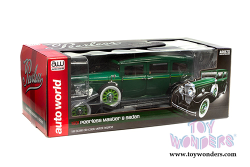 Auto World - Peerless Master 8 Sedan (1931, 1/18 scale diecast model car, Tri-Tone Green) AW261