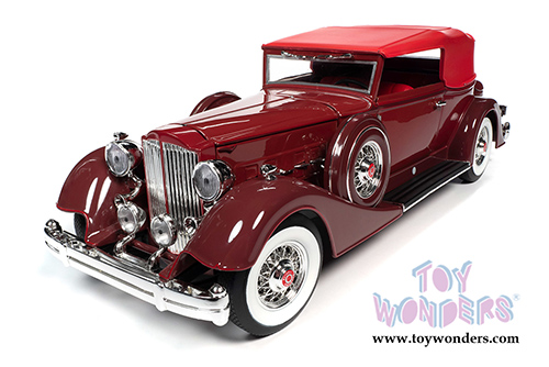Auto World - Packard V12 Victoria Hardtop (1934, 1/18 scale diecast model car, Burgundy) AW271