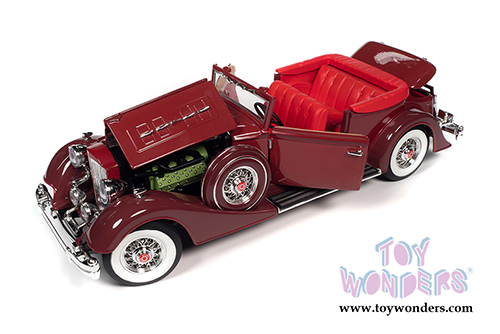 Auto World - Packard V12 Victoria Hardtop (1934, 1/18 scale diecast model car, Burgundy) AW271