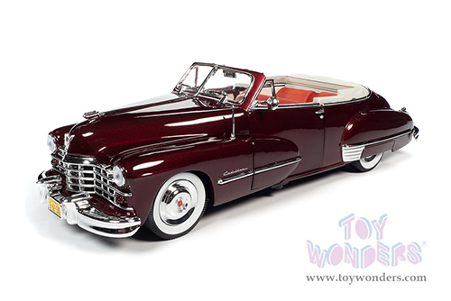 Auto World - Cadillac&reg; Series 62 Convertible (1947, 1/18 scale diecast model car, Burgundy) AW273